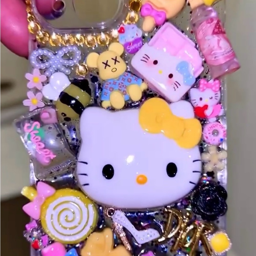 Cute Hello Kitty Phone Case with Charms